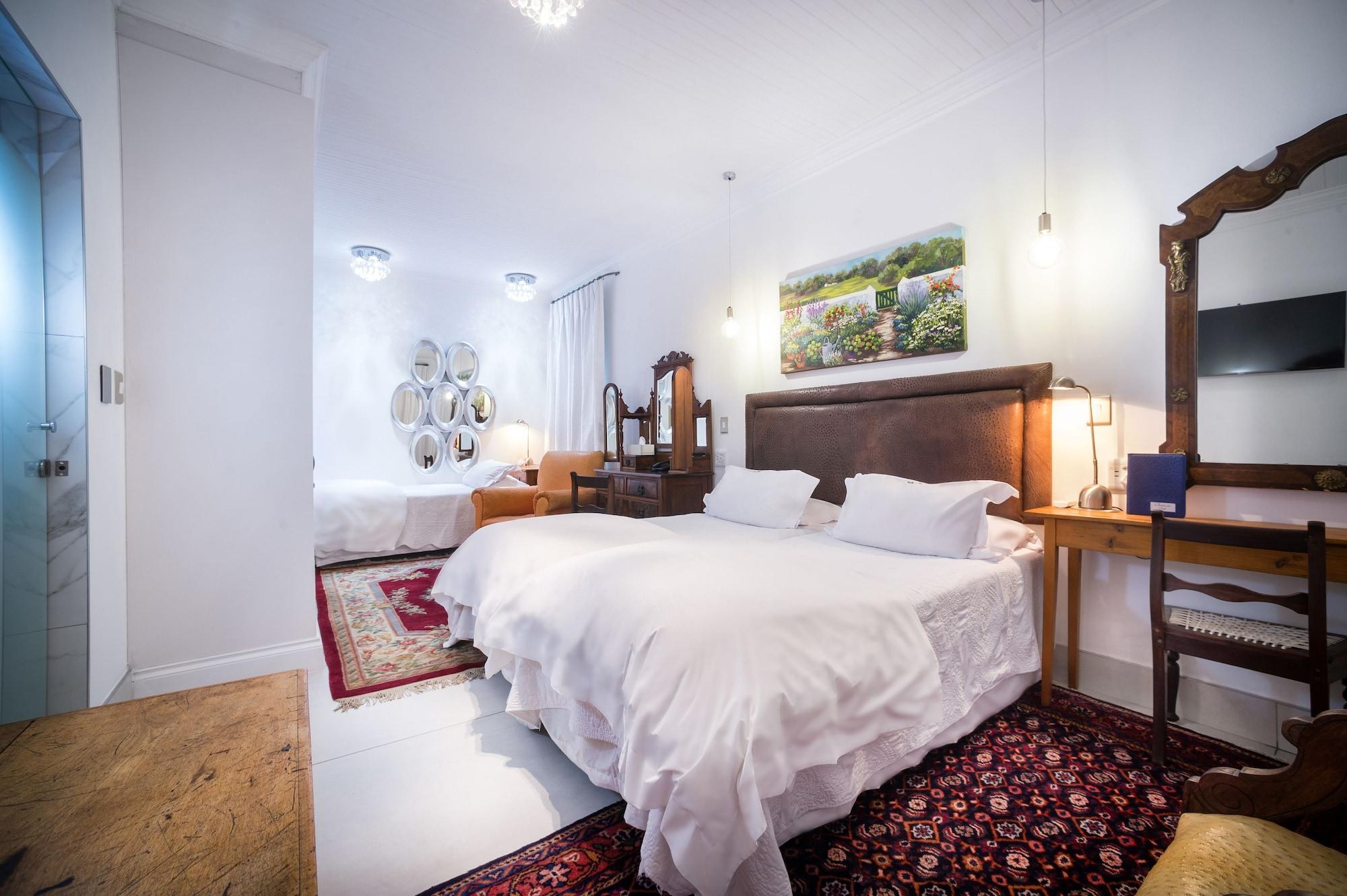 סטלנבוש Batavia Boutique Hotel מראה חיצוני תמונה