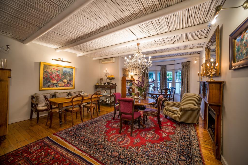 סטלנבוש Batavia Boutique Hotel מראה חיצוני תמונה