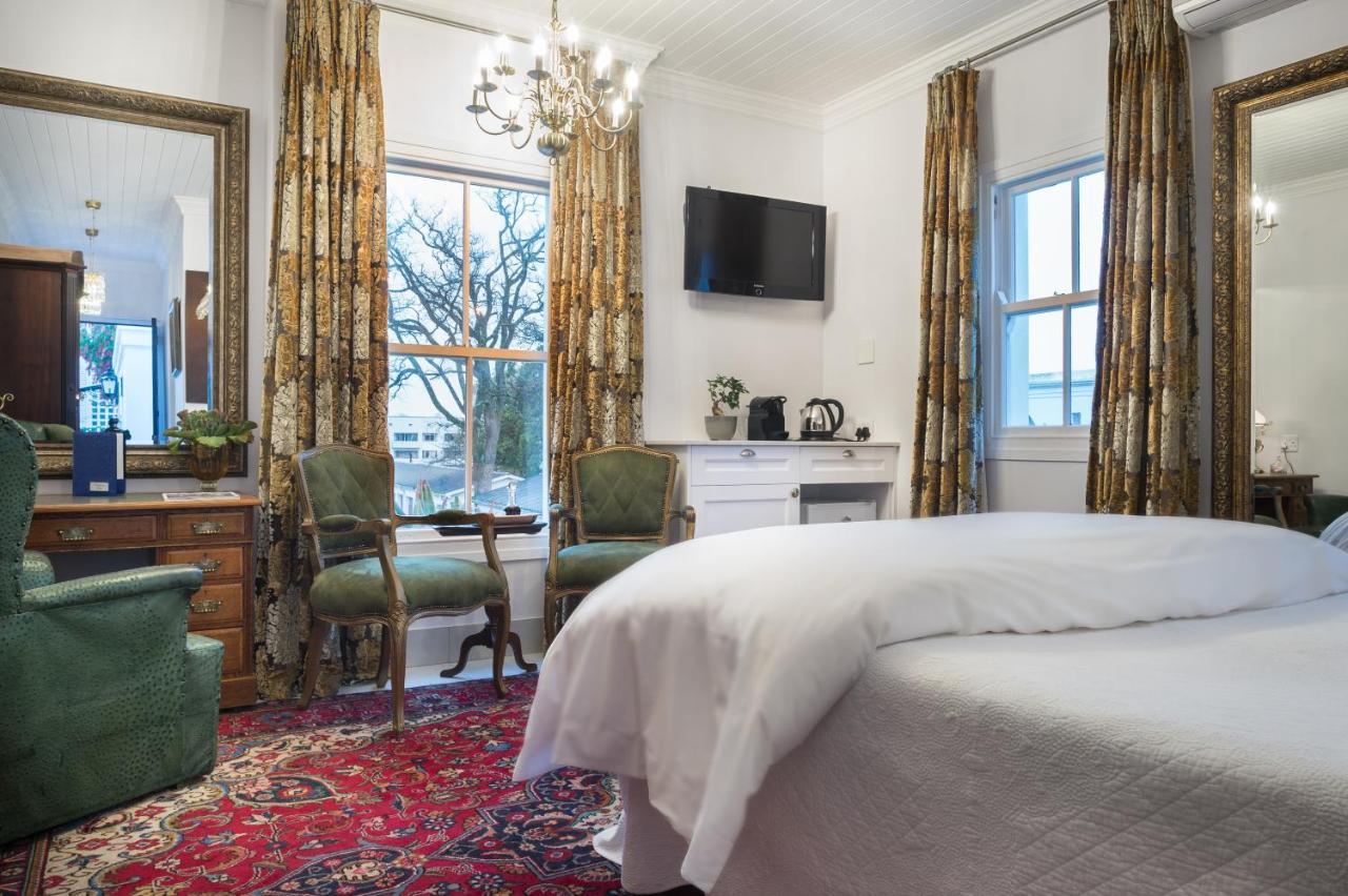 סטלנבוש Batavia Boutique Hotel מראה חיצוני תמונה